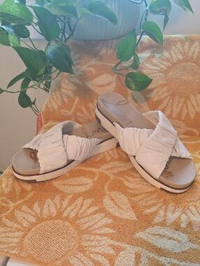 Sam Edelman White Sandals